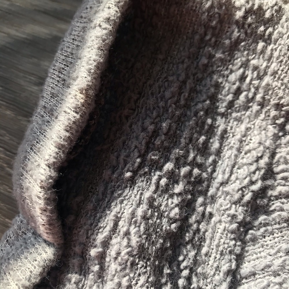 Grey Textured Top - Picture 2 of 3